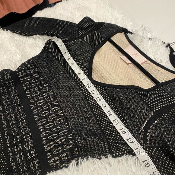 Gal Meets Glam Heidi Sweater Dress in Black Medium - Picture 4 of 8